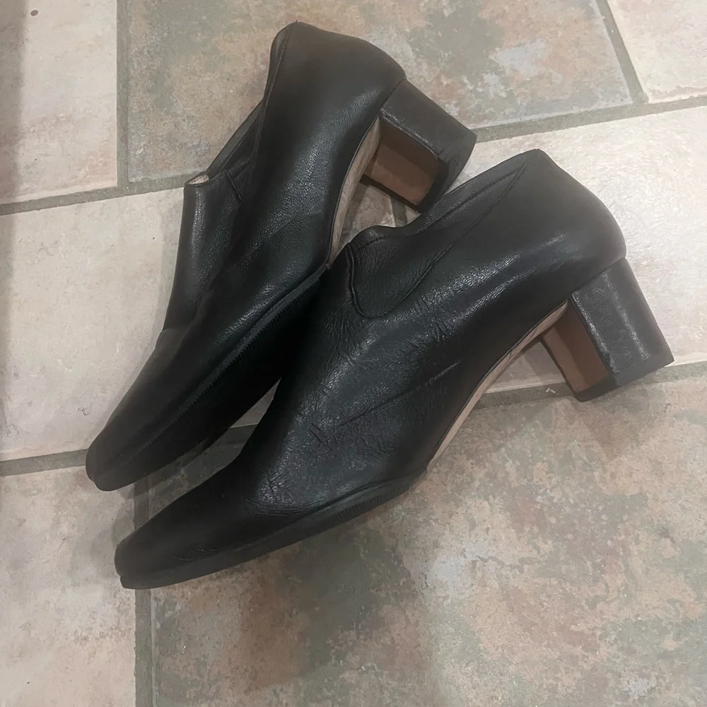 Manolo Blahnik soft black leather booties ankle block heel 39 - Picture 9 of 9